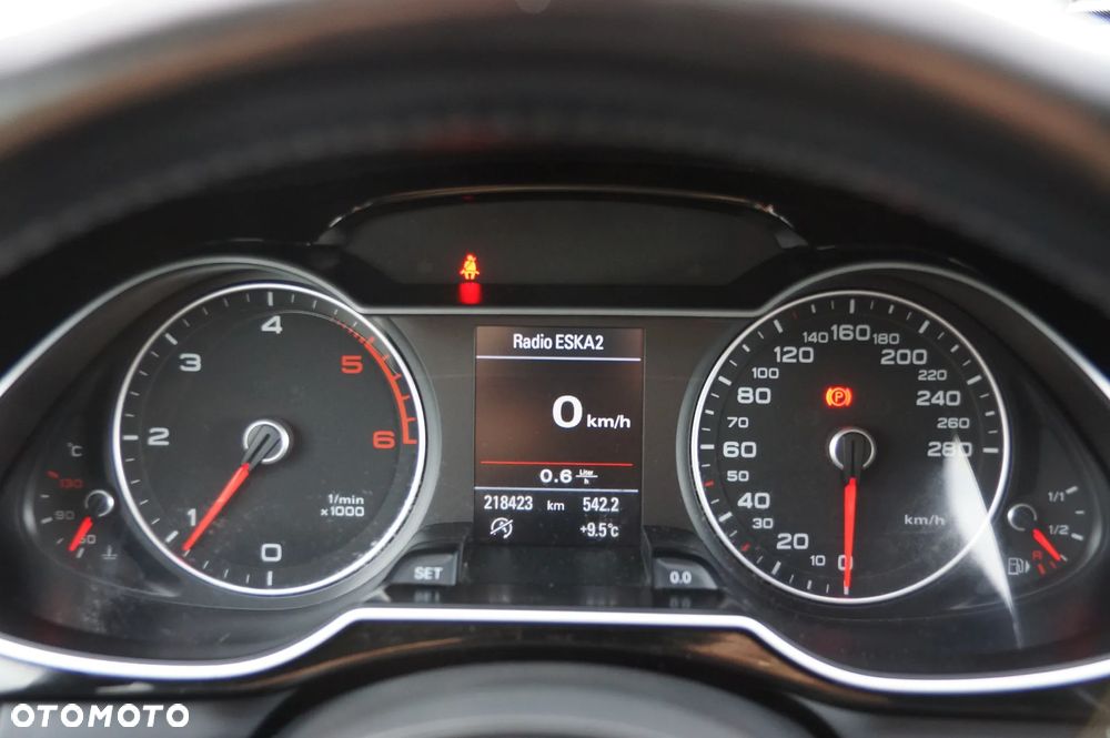 Audi A4 Avant 2.0 TDI clean diesel Quattro - 16