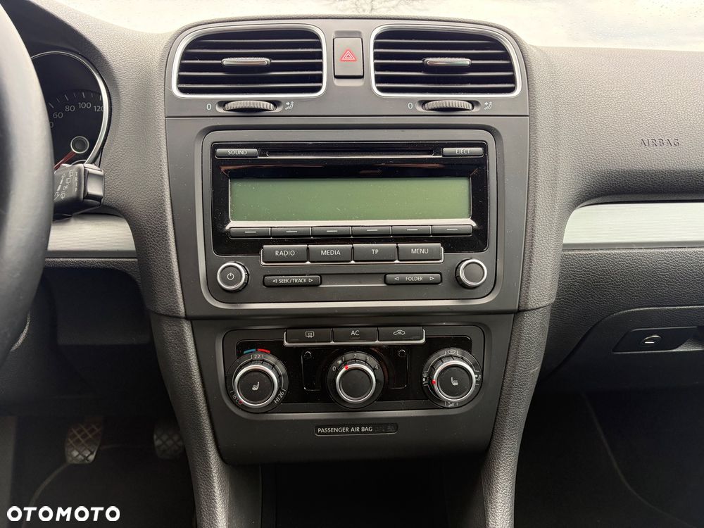 Volkswagen Golf 1.2 TSI Team - 11