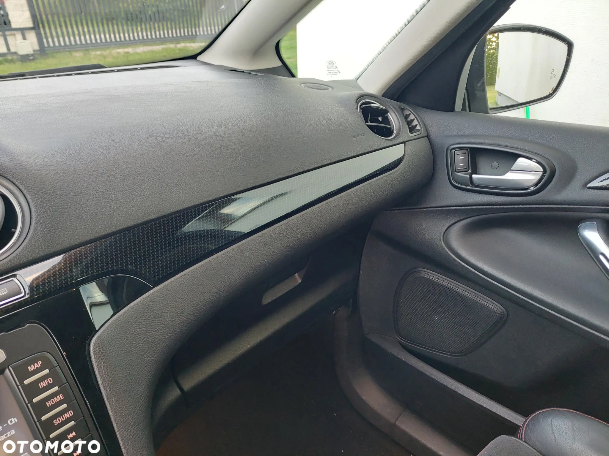 Ford S-Max 2.0 EcoBoost ST-Line - 27