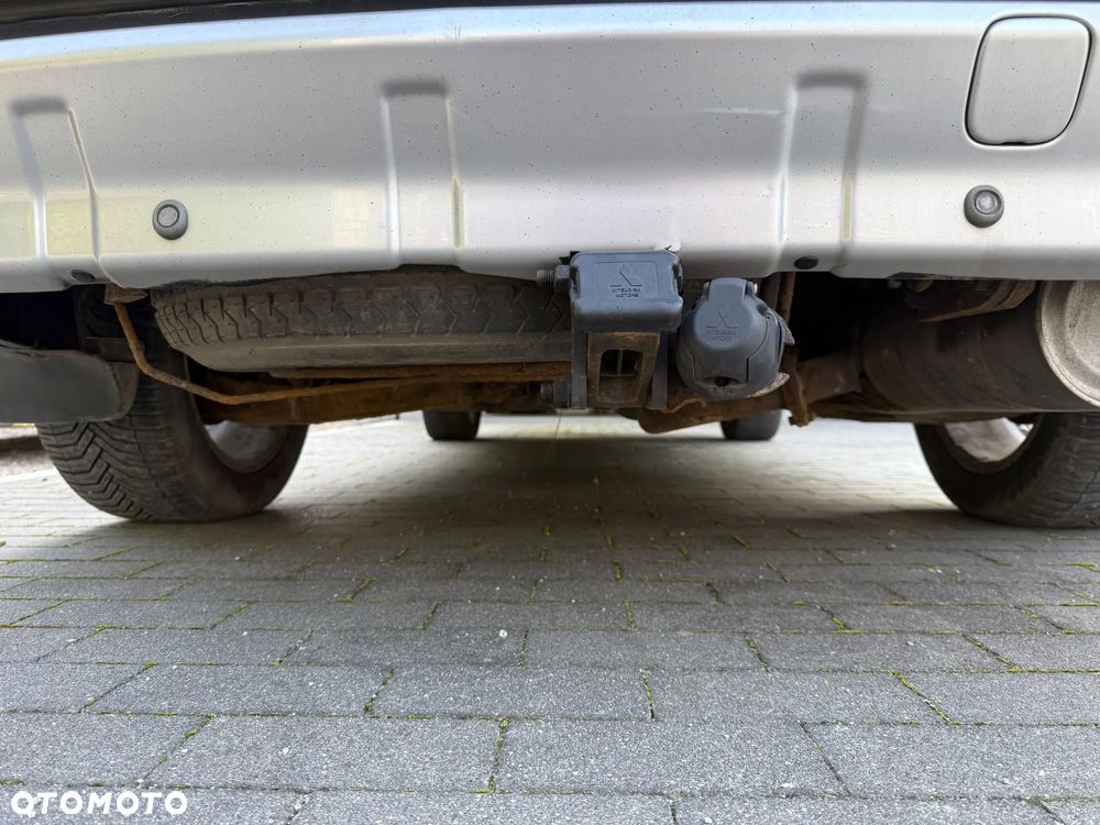 Mitsubishi Outlander - 7