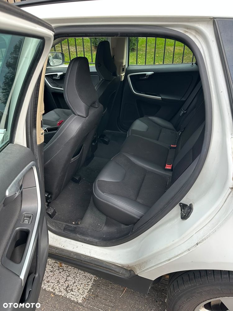 Volvo XC 60 2011
