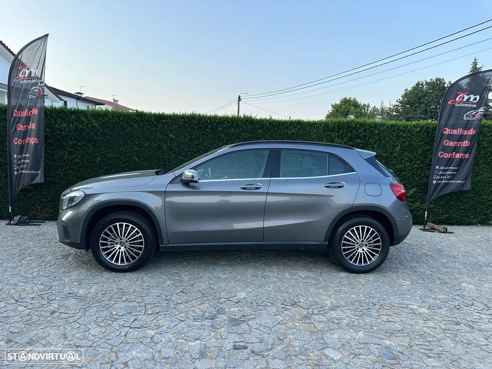 Mercedes-Benz GLA 200 d 7G-DCT Urban - 4
