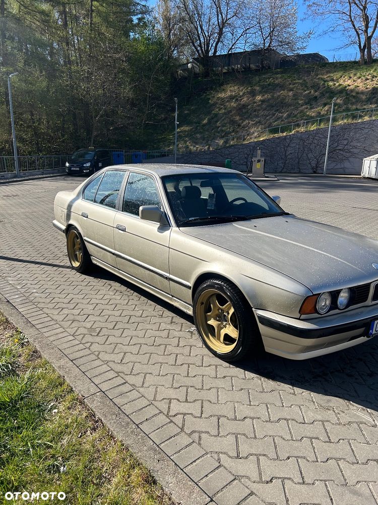 BMW Seria 5 - 13