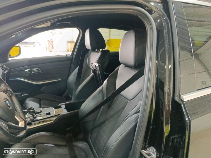 BMW 320 e Corporate Edition Auto - 4