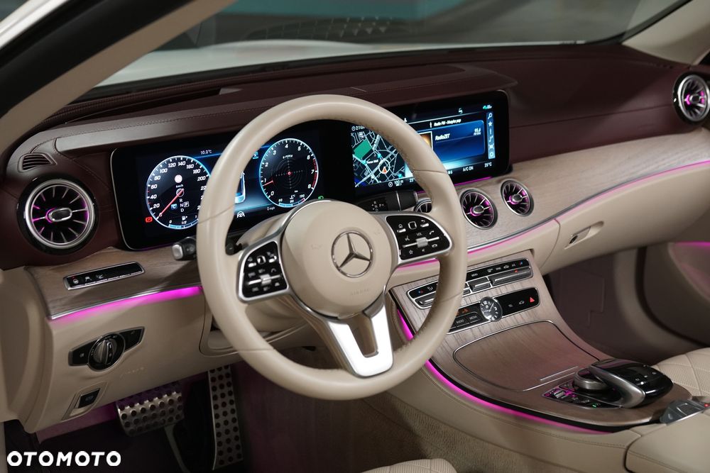 Mercedes-Benz Klasa E - 21