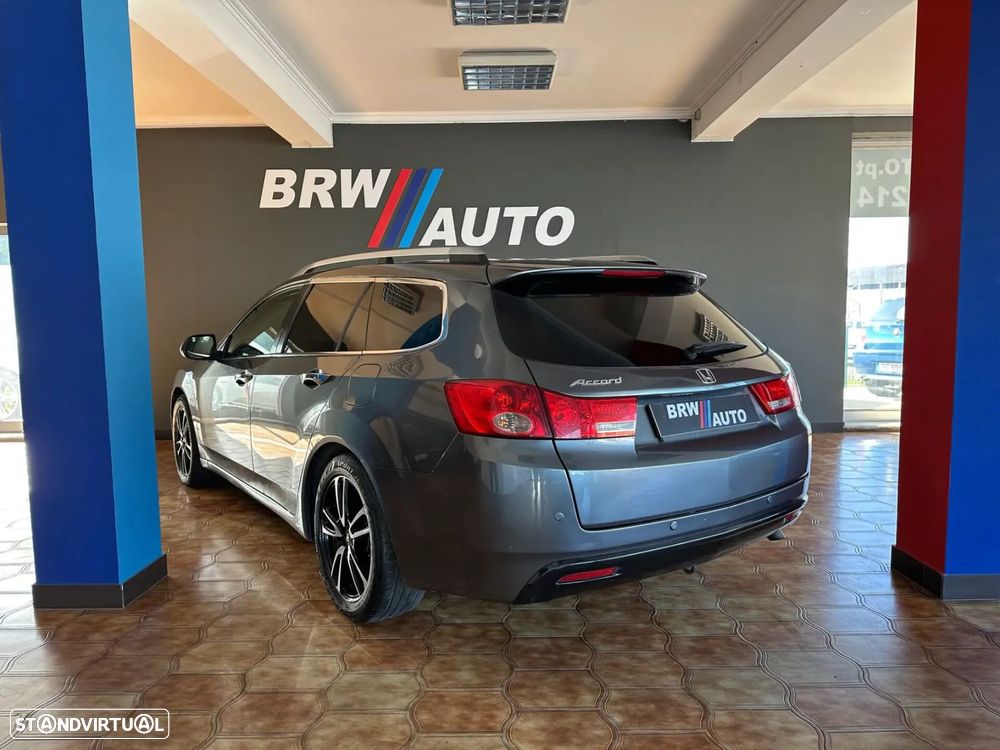 Honda Accord Tourer - 3
