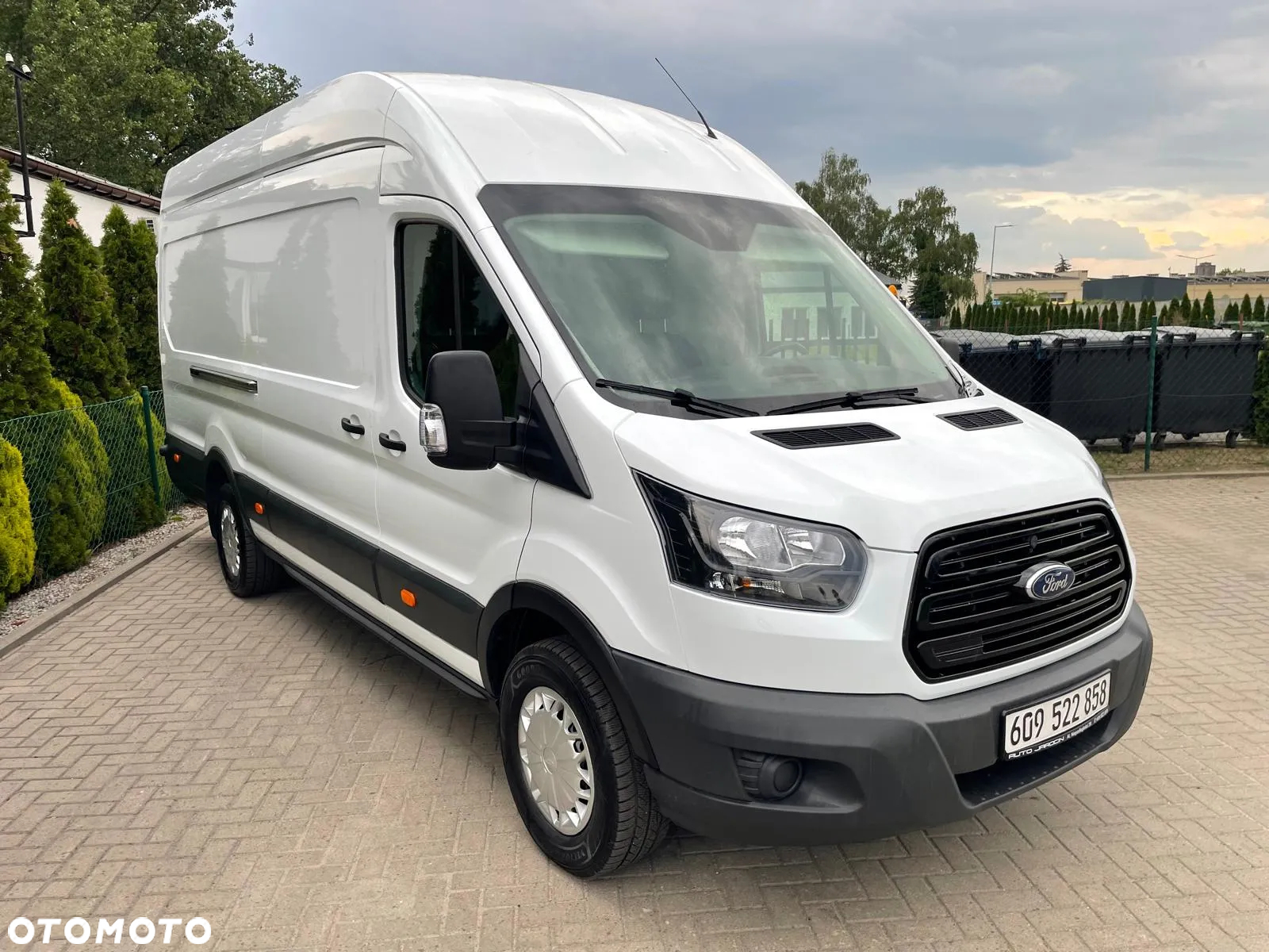 Ford Transit - 9