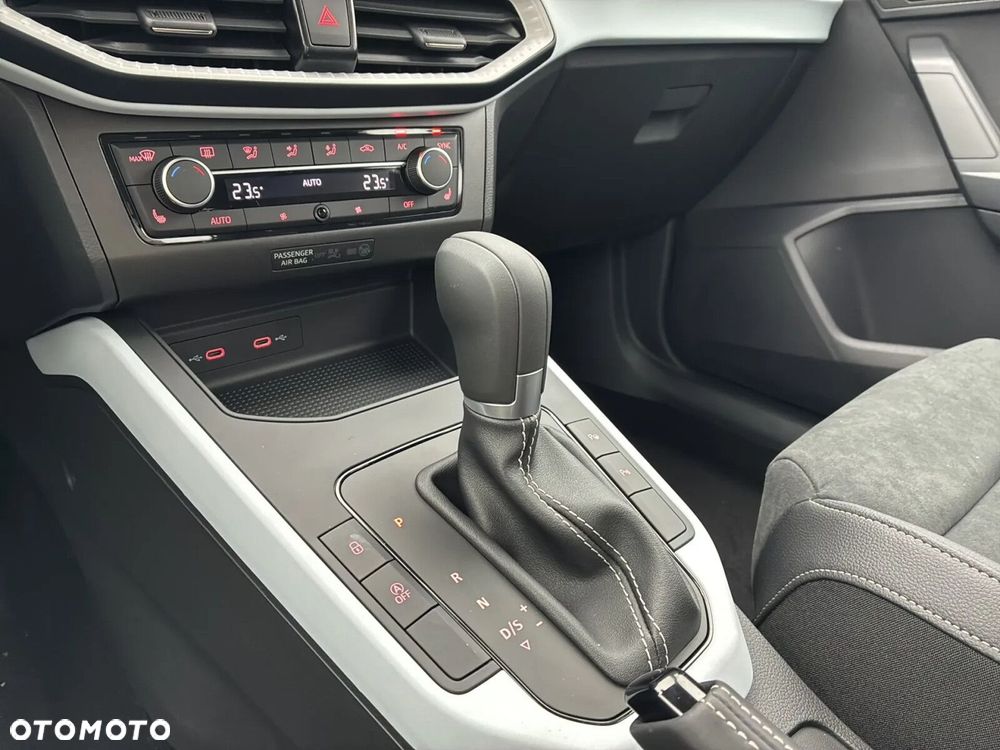 Seat Arona - 18