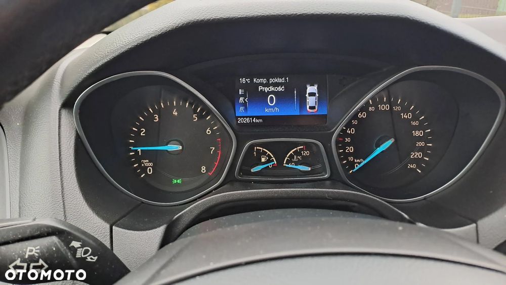 Ford Focus 1.6 SYNC Edition - 9