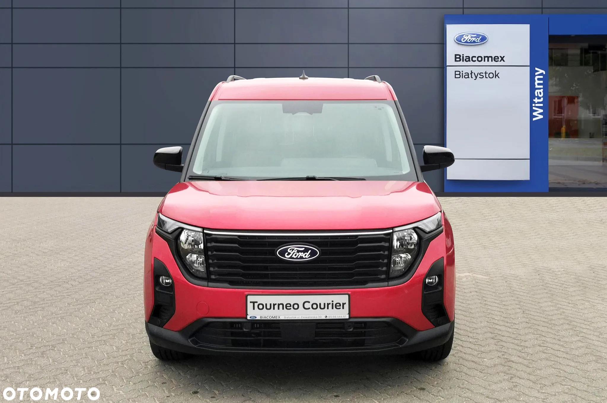 Ford Tourneo Courier 1.0 EcoBoost Titanium - 2