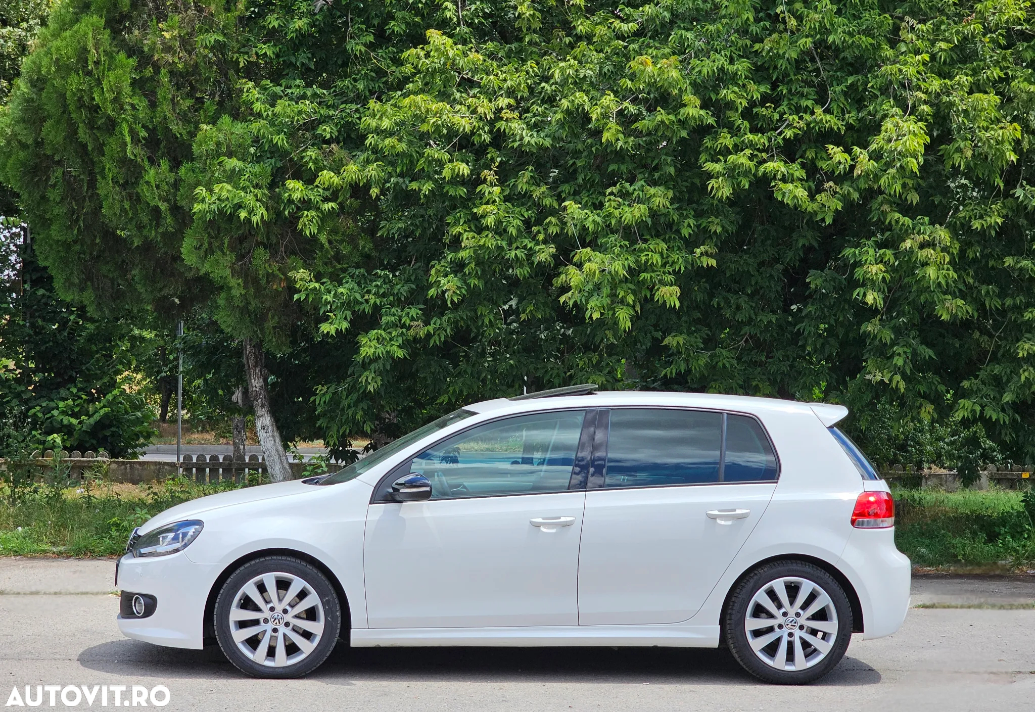 Volkswagen Golf - 4