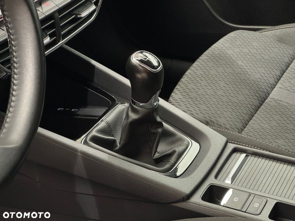 Skoda Octavia 1.5 TSI ACT Style - 9