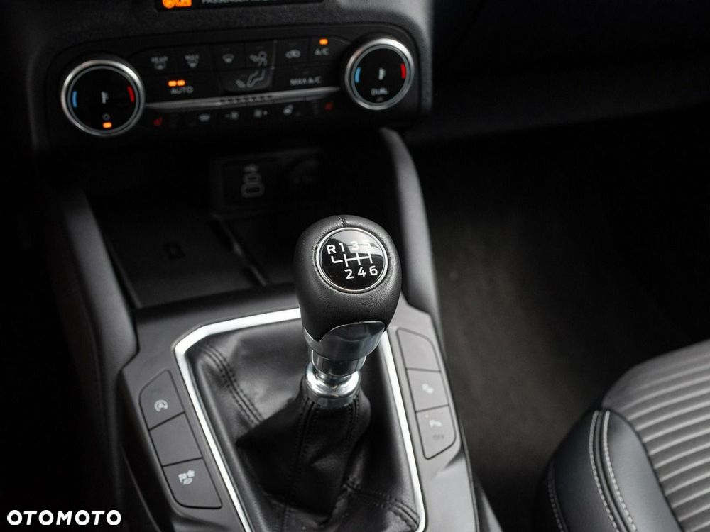 Ford Kuga 1.5 EcoBoost FWD Titanium X - 16