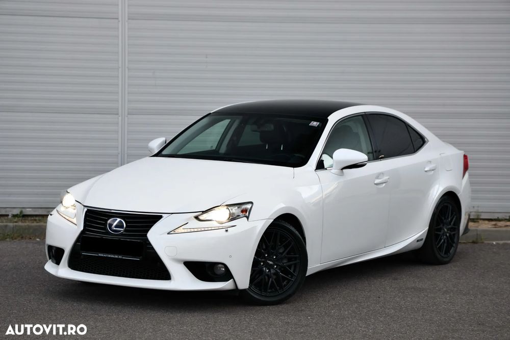 Lexus Seria IS 300h Aut. Executive - 2
