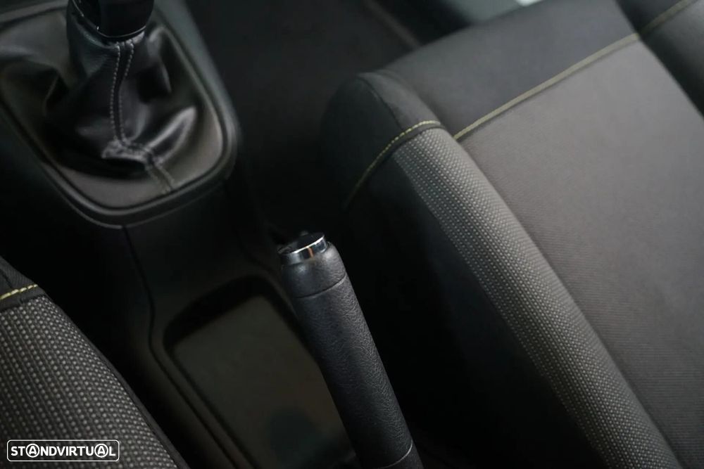 Citroën C3 1.2 PureTech Feel - 26