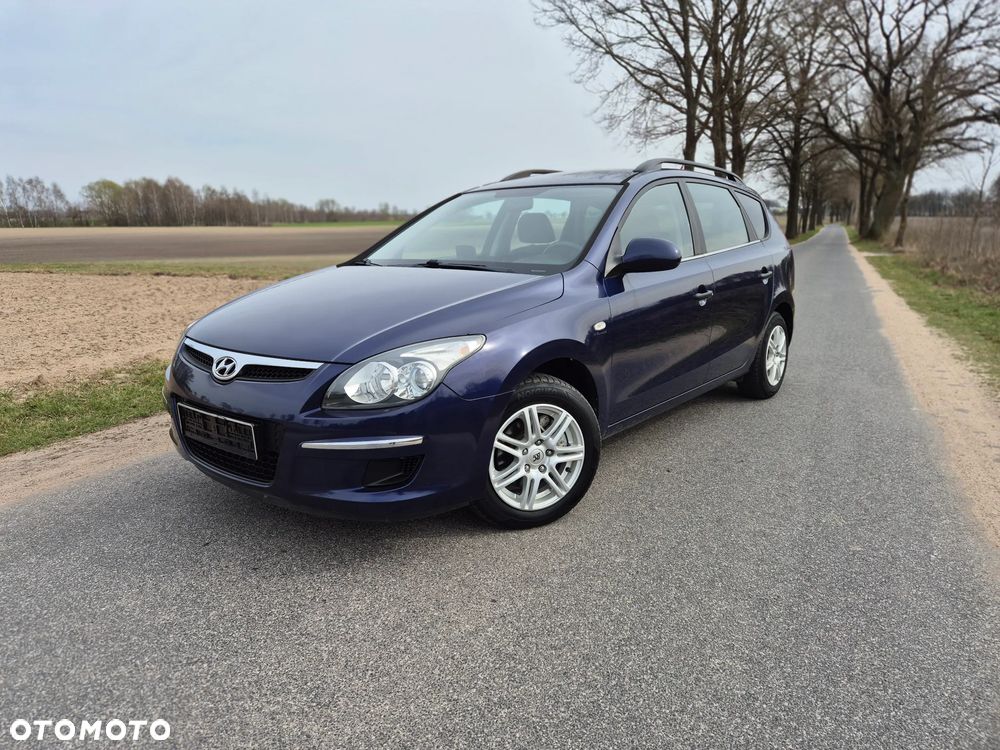 Hyundai i30 i30cw 1.4 Edition Plus - 1