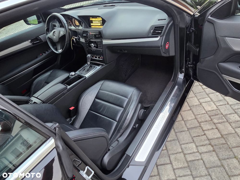 Mercedes-Benz Klasa E 250 CGI BlueEFFICIENCY Automatik Avantgarde - 21
