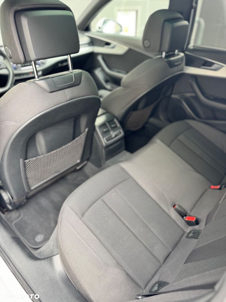 Audi A4 Avant 2.0 TDI ultra S tronic sport - 18