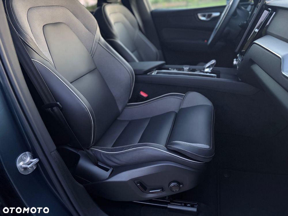 Volvo XC 60 - 39