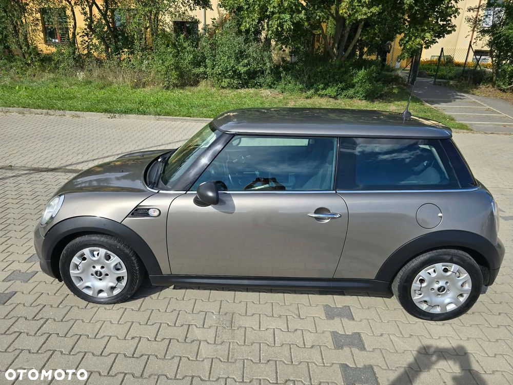 MINI ONE Standard - 12
