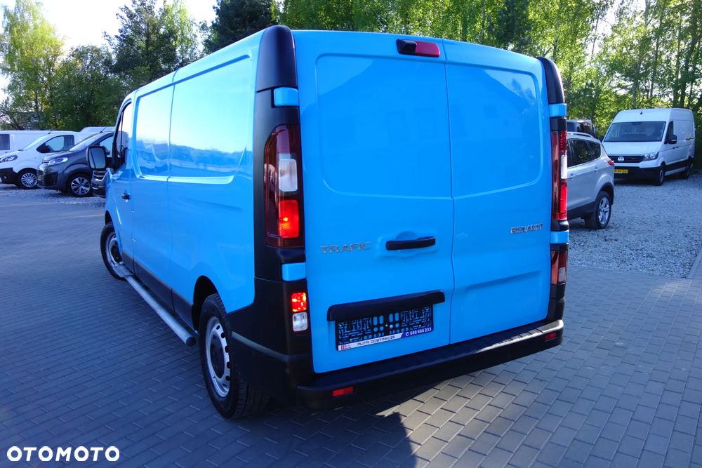 Renault Trafic Automat 2.0 Dci 150 KM Long Klima Ledy Kamera - 3