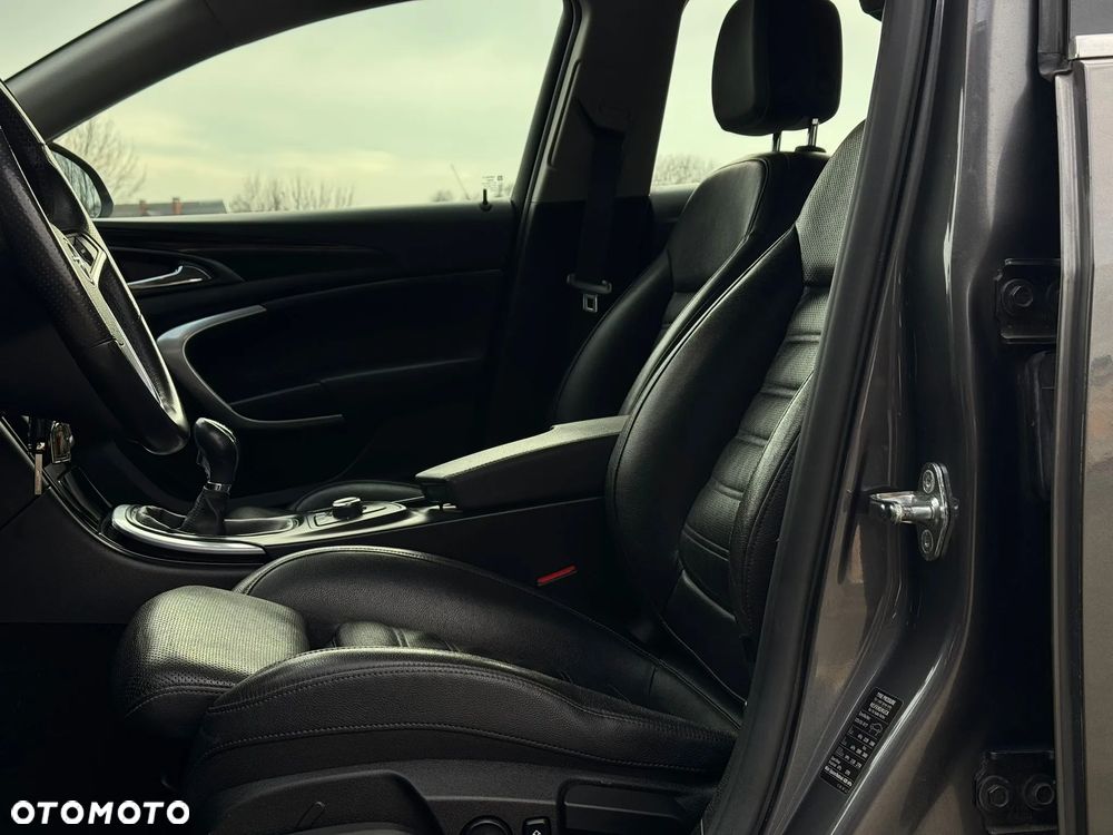 Opel Insignia 1.6 Turbo Sport - 23