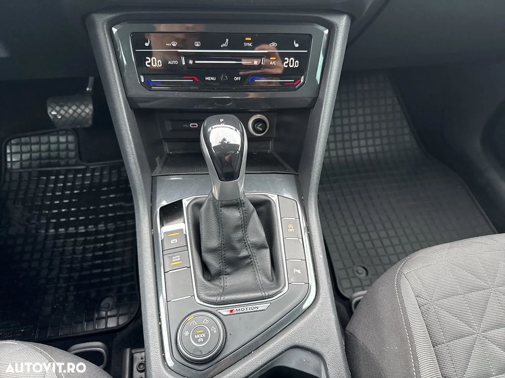 Volkswagen Tiguan 2.0 TDI 4Mot DSG Life - 19