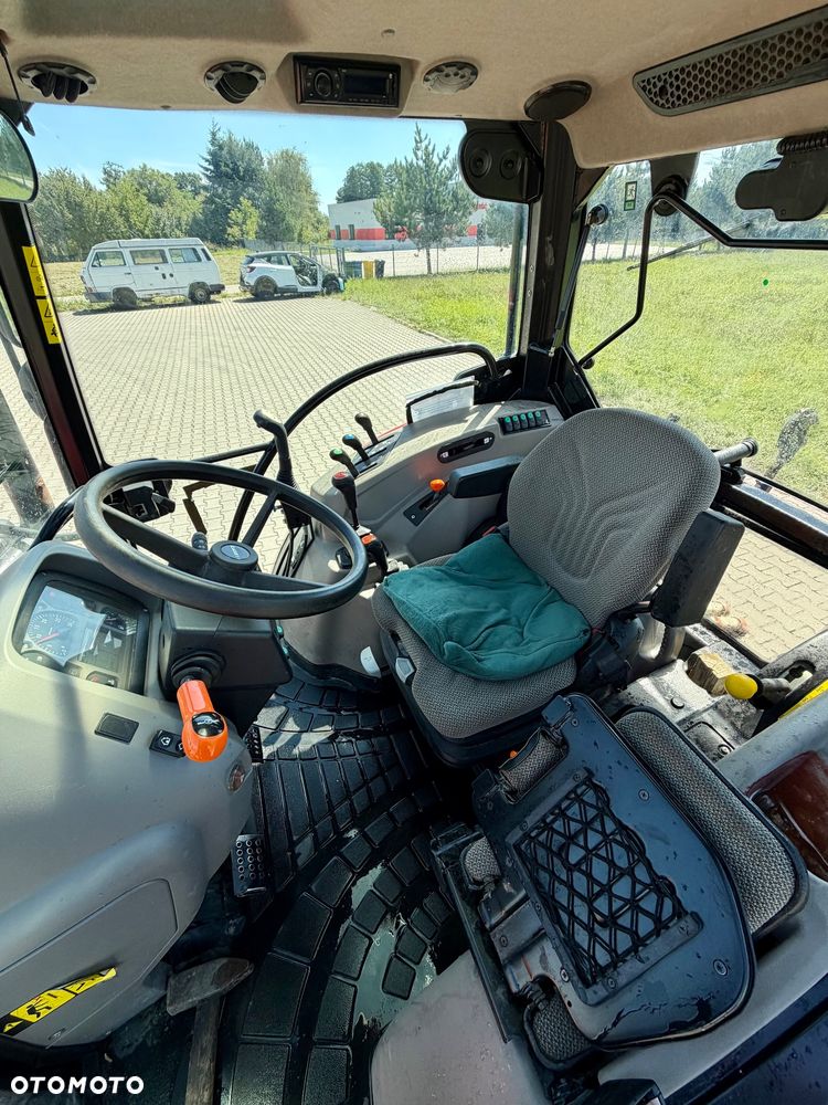 Case IH Farmall 75A - 10