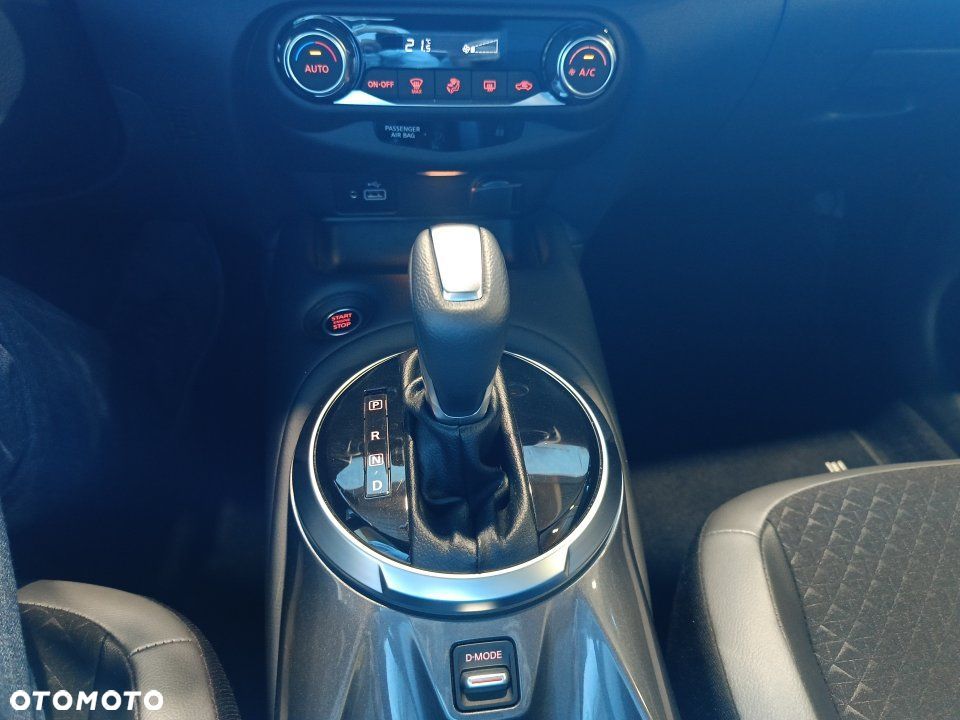 Nissan Juke 1.0 DIG-T Acenta DCT - 8