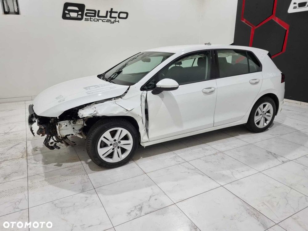 Volkswagen Golf - 9