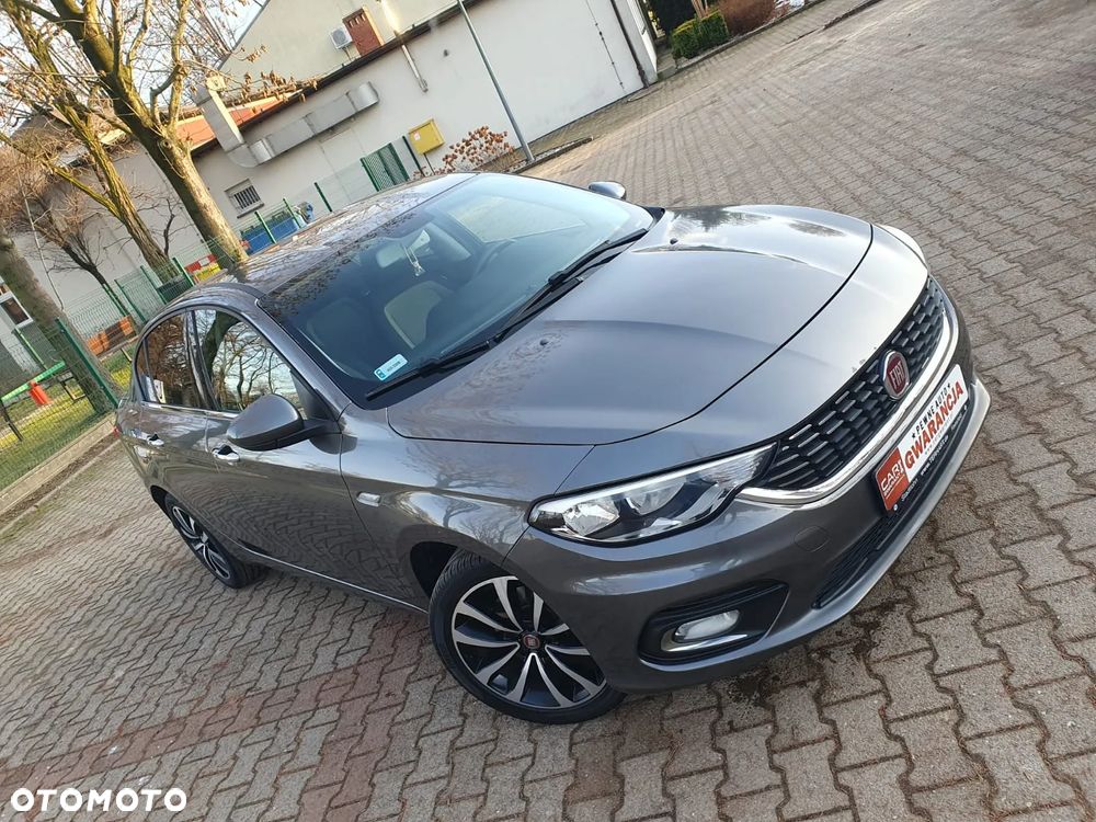 Fiat Tipo 1.4 16V Lounge - 1