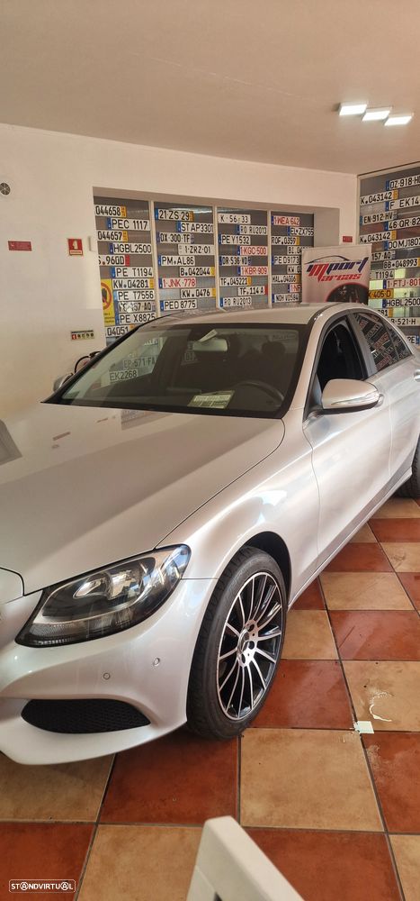 Mercedes-Benz C 180 d Exclusive - 17