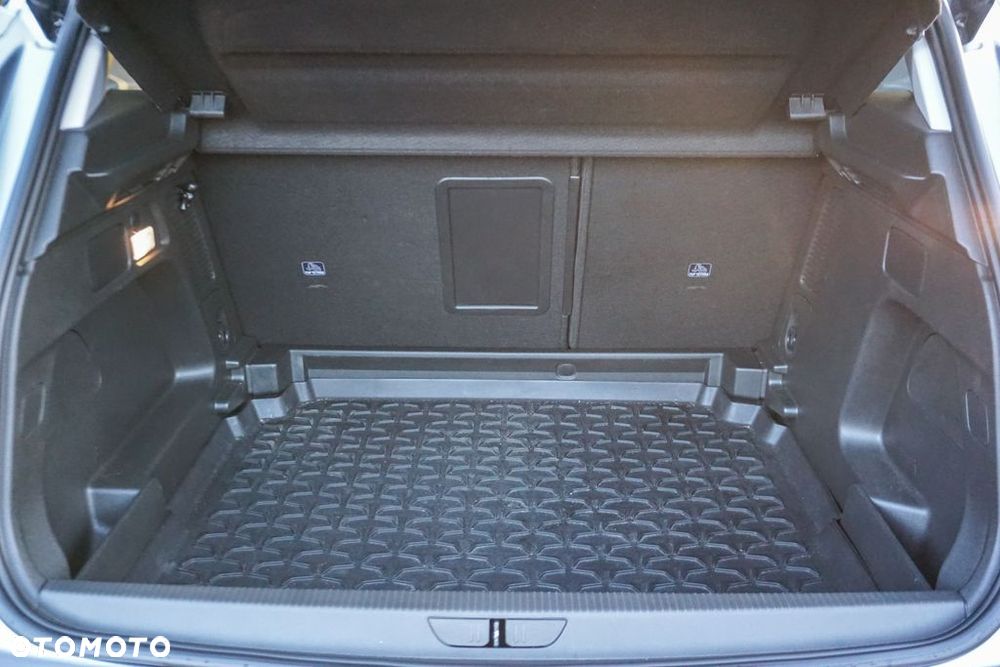 Opel Grandland 1.2 T GS Light S&S - 30