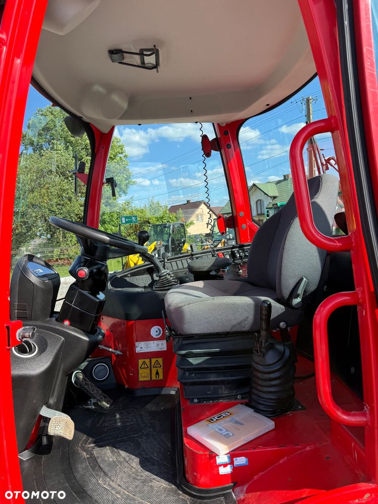 JCB 406 - 11