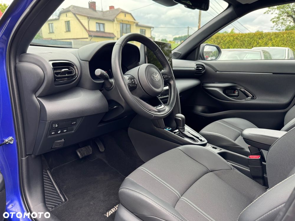 Toyota Yaris Cross Hybrid 1.5 Executive - 18