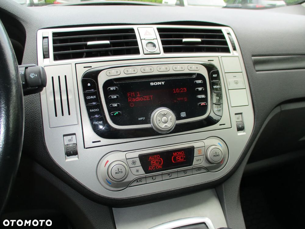 Ford Kuga 2.0 TDCi 4WD Trend - 22