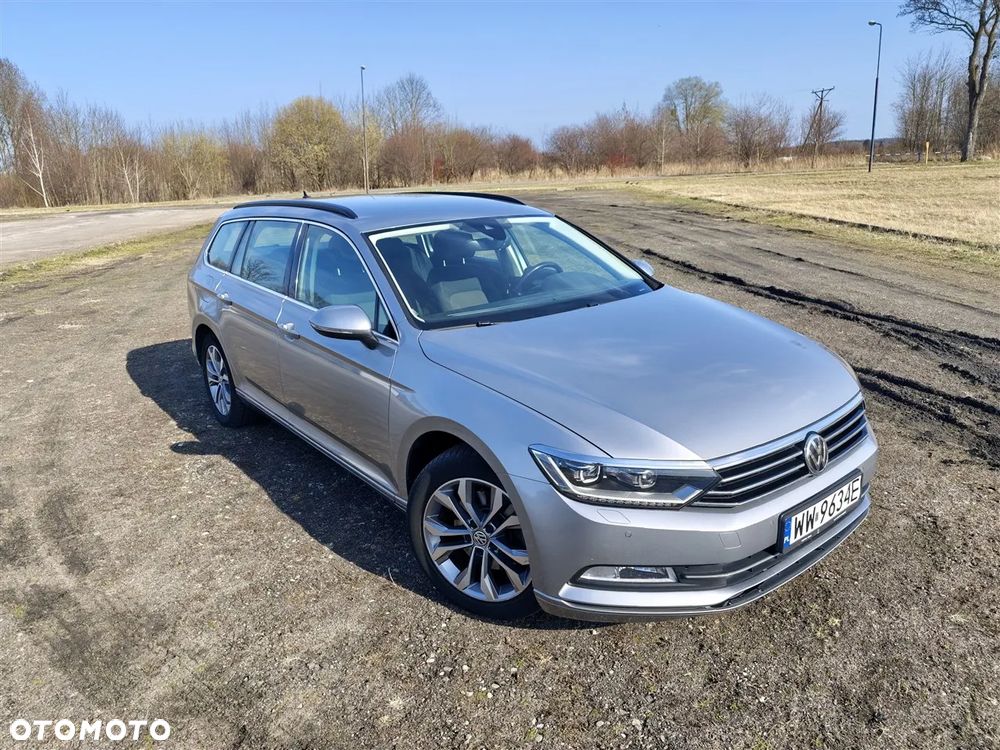 Volkswagen Passat - 11