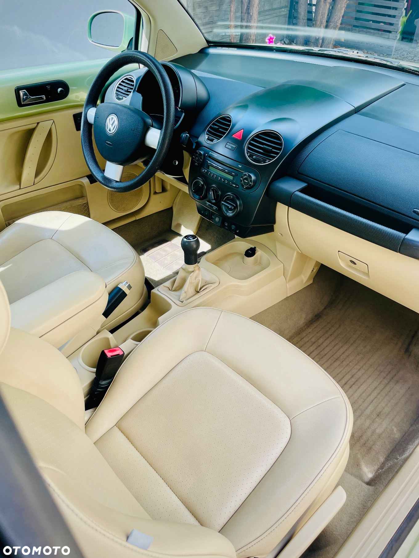 Volkswagen New Beetle 2.5 - 15