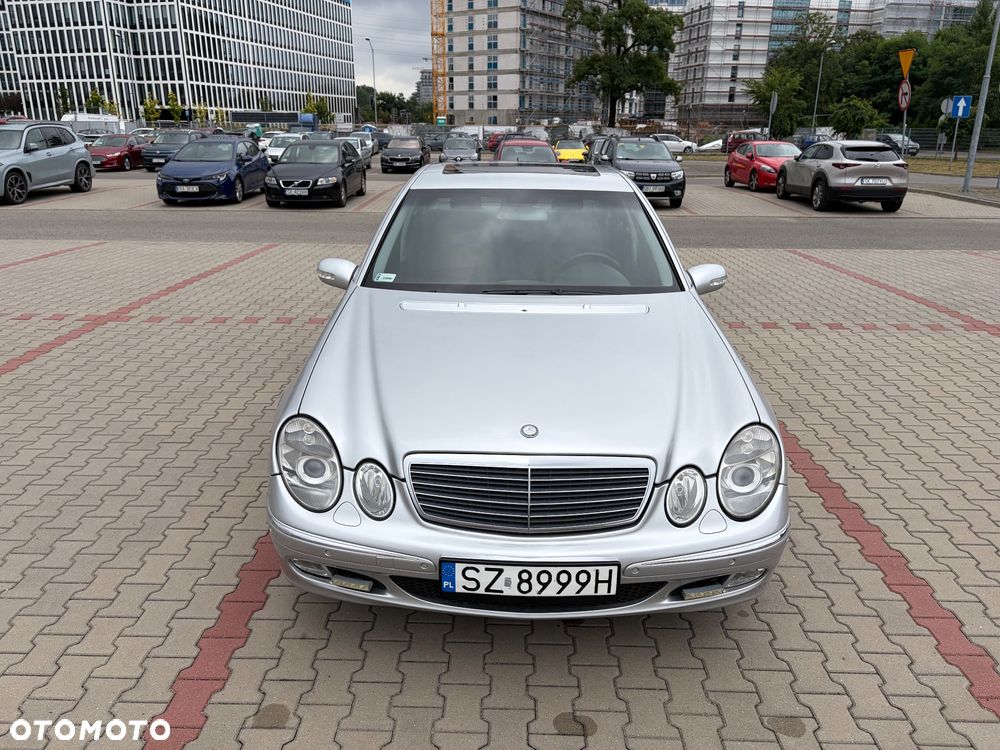 Mercedes-Benz Klasa E 200 CDI Classic - 18