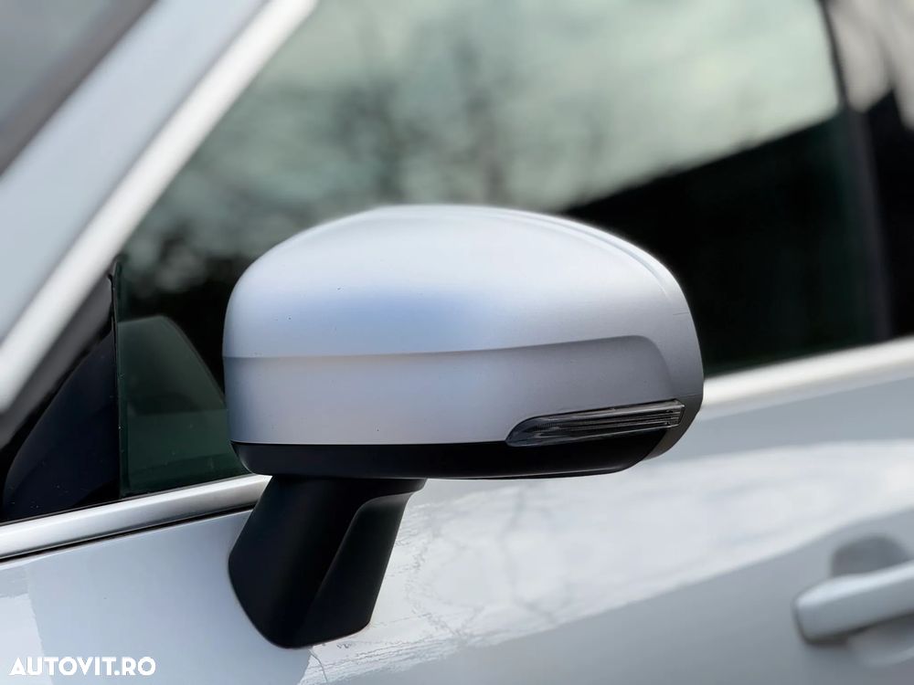 Volvo XC 60 T5 Geartronic RDesign - 29