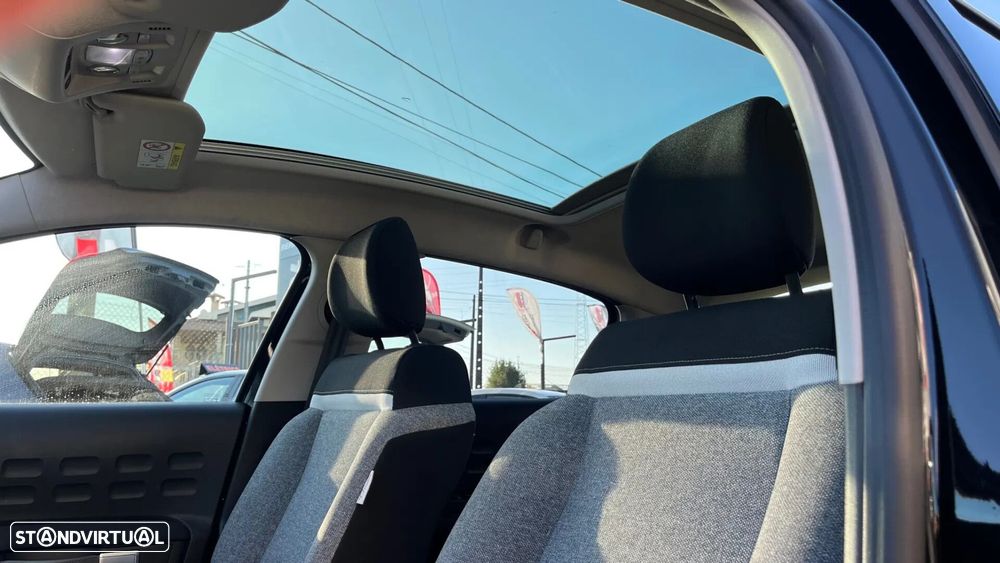 Citroën C3 1.2 PureTech Shine - 18