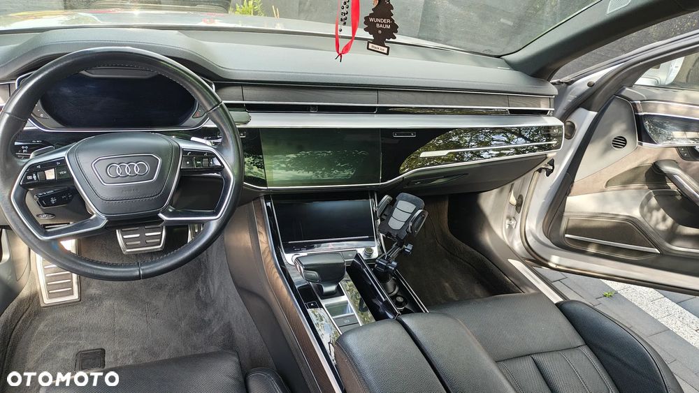 Audi A8 L 55 TFSI mHEV Quattro Tiptr - 34