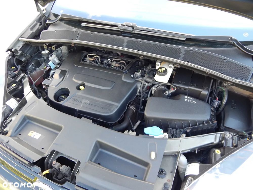 Ford S-Max 2.0 TDCi DPF Champions Edition - 16