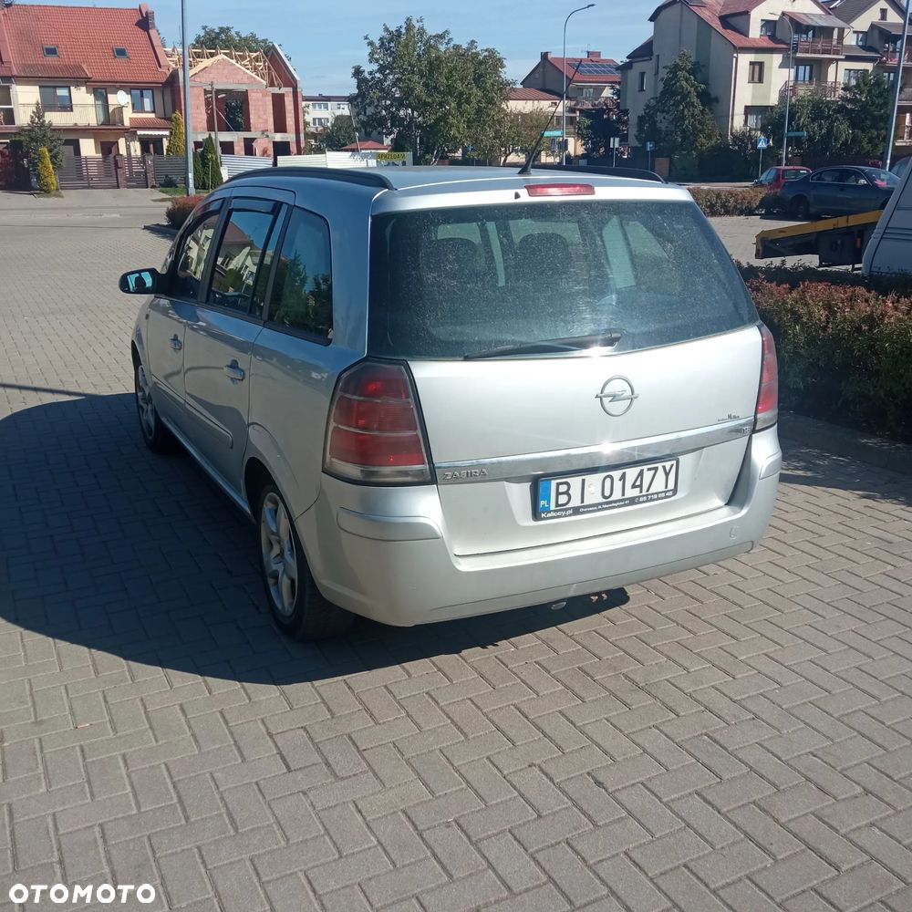 Opel Zafira 1.8 - 4