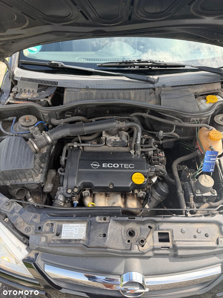 Opel Corsa 1.2 16V - 17