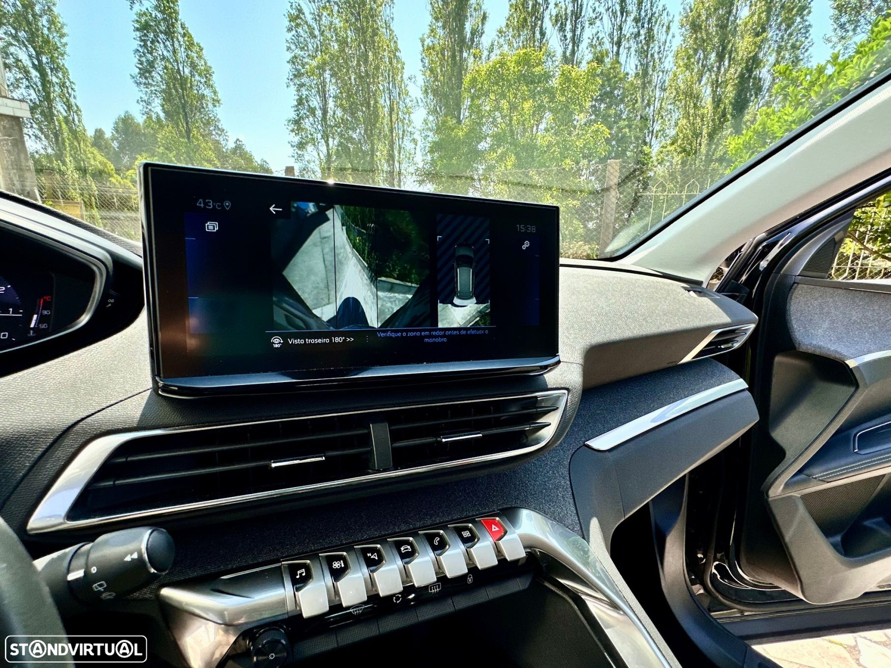 Peugeot 3008 1.2 PureTech Allure Pack - 34