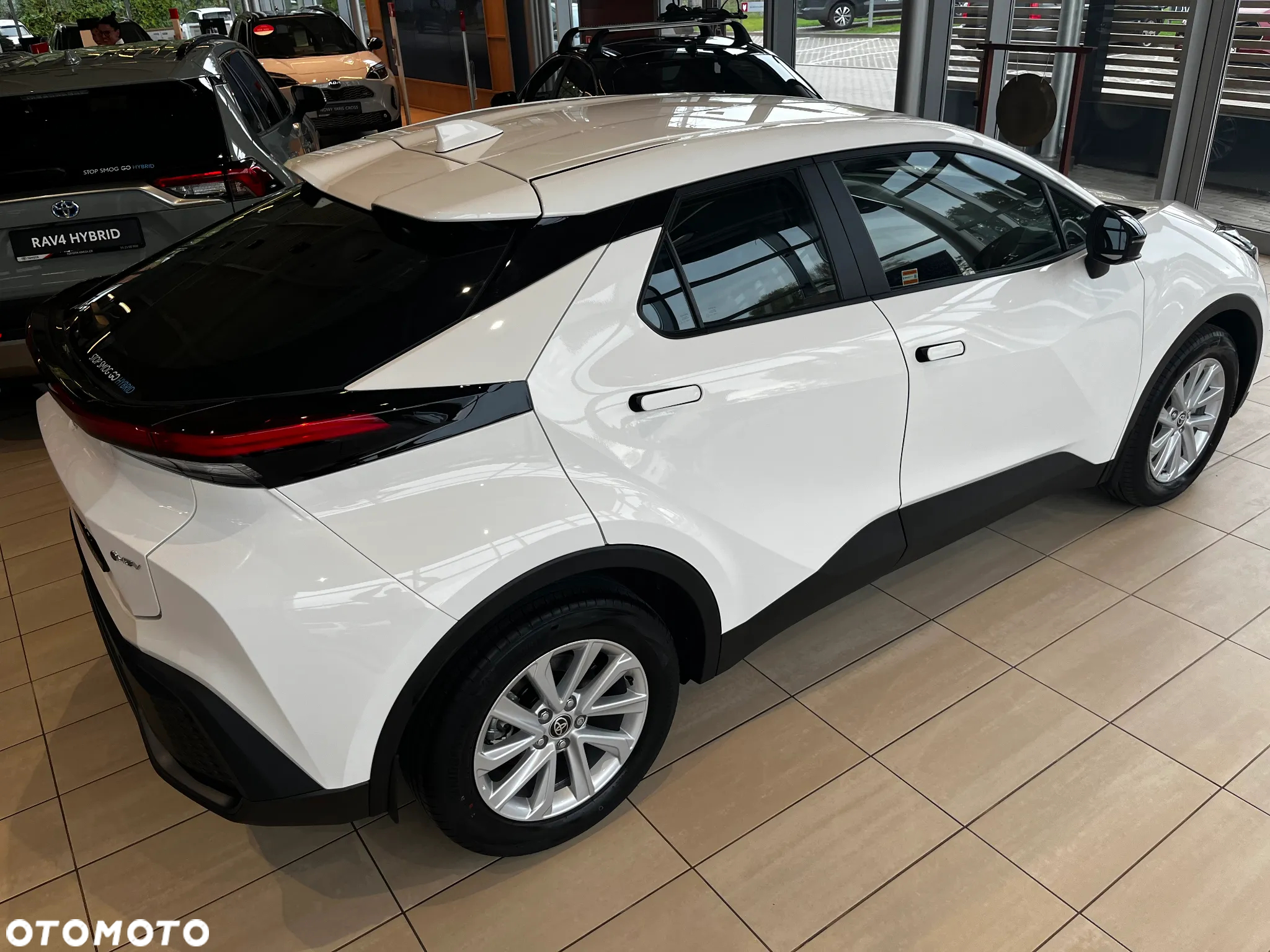 Toyota C-HR 1.8 Hybrid Comfort - 11