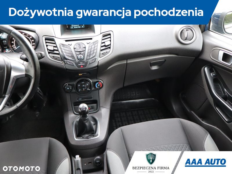 Ford Fiesta - 9