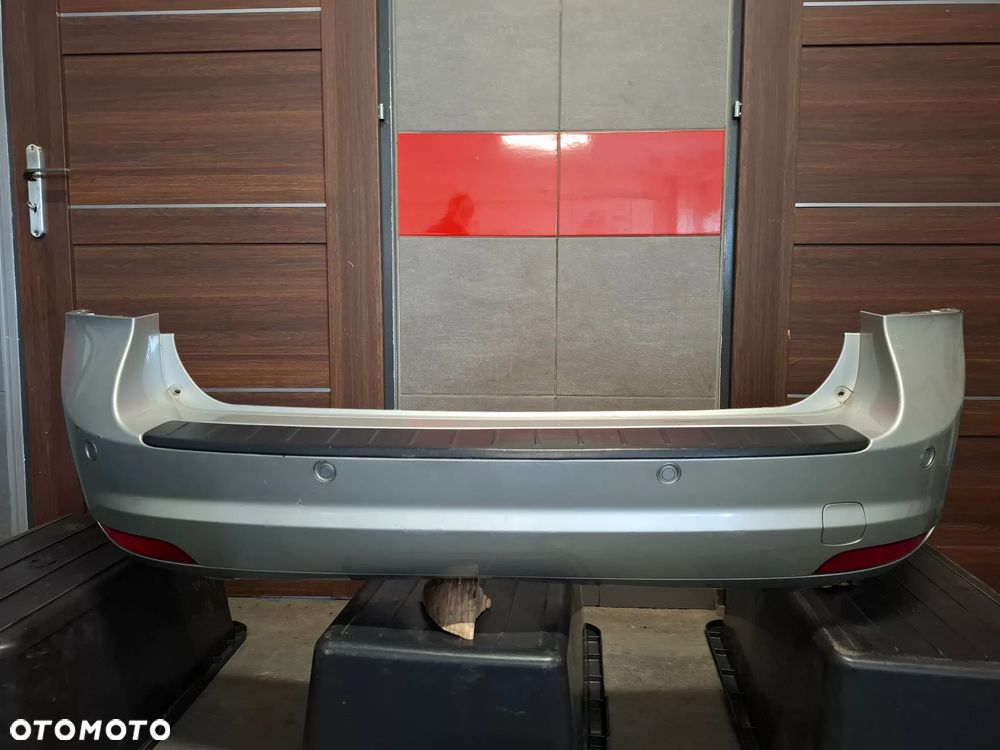 Zderzak tył tylny 4xPDC Volvo V50 2008 rok kombi kolor 426-26 - 1