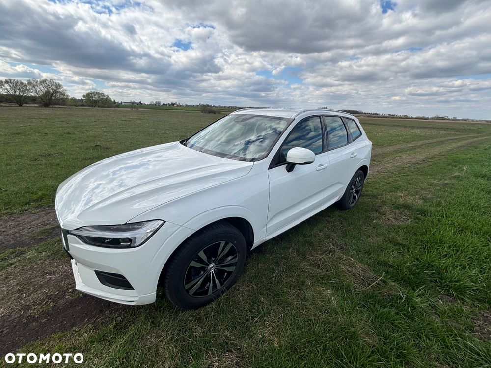Volvo XC 60 B4 B Momentum - 16